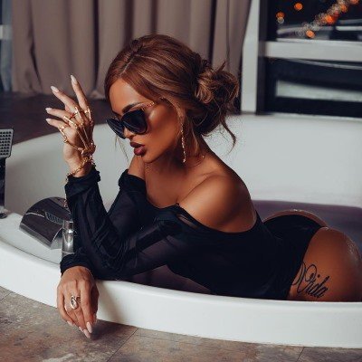 Фотосессия для модели сопровождения - первое с чего стоит начать