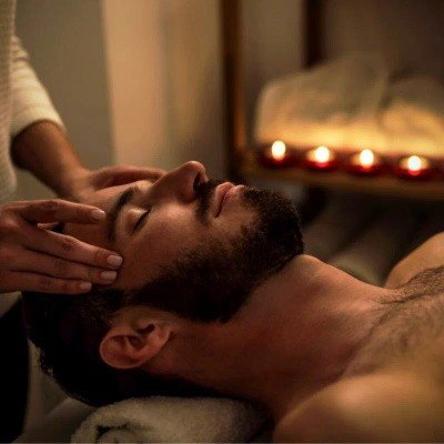 What is a men's spa salon