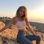 Ищем девушек от 18 в Сочи и Адлере