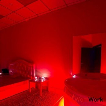 Требуются массажистки