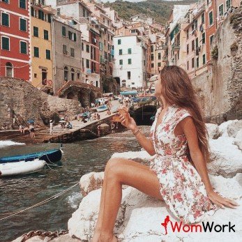 Ждём девочек в жаркую Италию. Достойный заработок