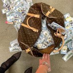 Устала от серых будней и низкой зарплаты?