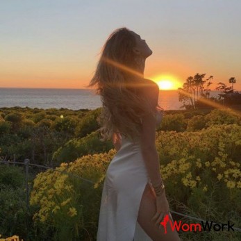 ТРЕБУЮТСЯ КРАСИВЫЕ ДЕВУШКИ